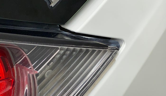 2015 Honda Brio S MT, Petrol, Manual, 47,421 km, Left tail light - Minor damage