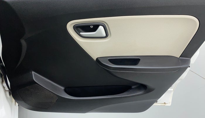 2019 Maruti Alto LXI, Petrol, Manual, 37,694 km, Driver Side Door Panels Control