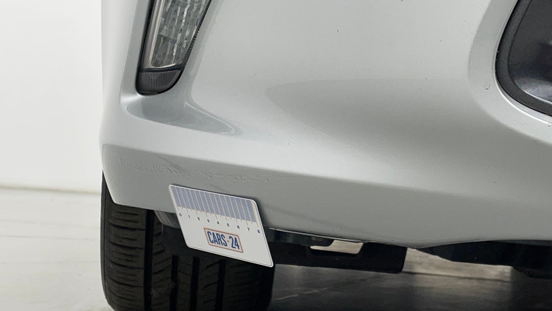 2016 Toyota Camry Altise, Automatic, 92671 km, Bumper Front Paint blemish