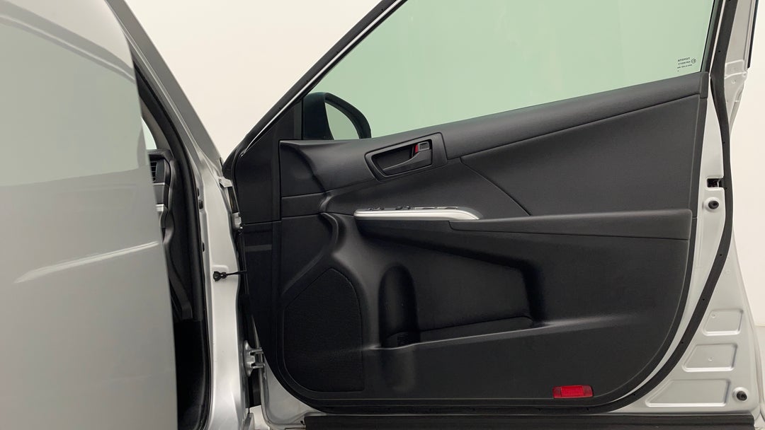 2016 Toyota Camry Altise, Automatic, 92671 km, Speaker View