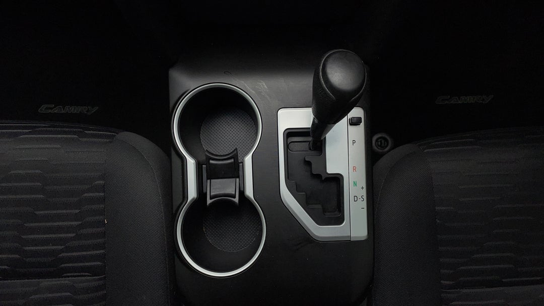 2016 Toyota Camry Altise, Automatic, 92671 km, Gear Lever 