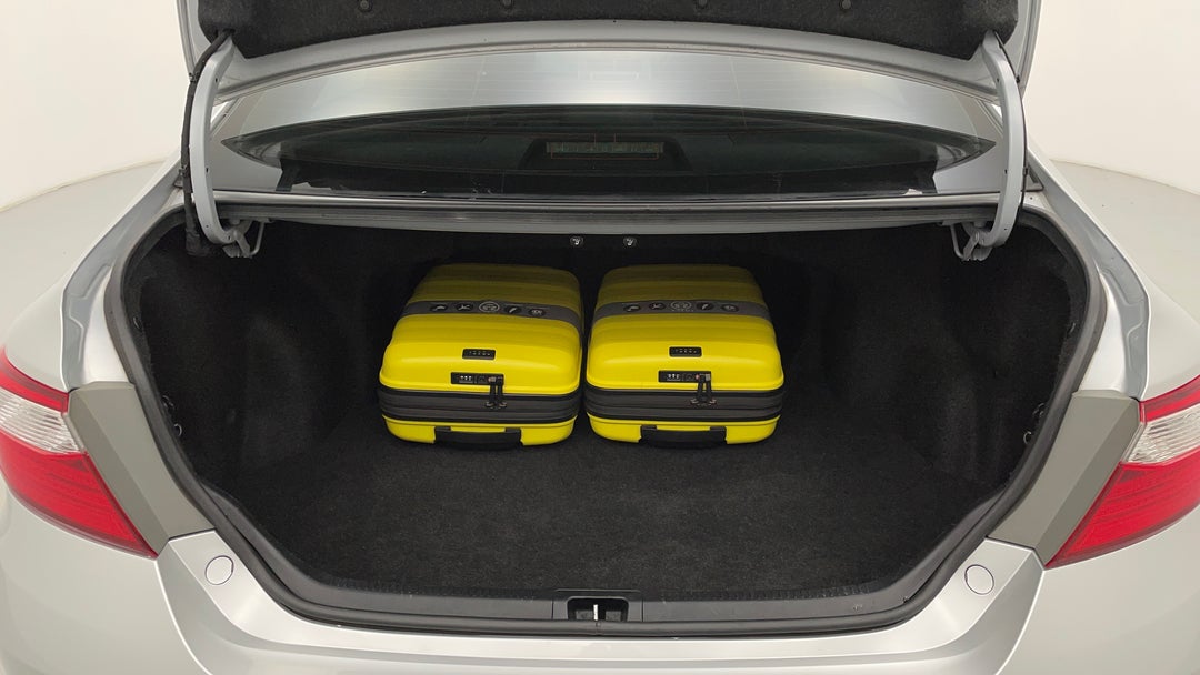 2016 Toyota Camry Altise, Automatic, 92671 km, Boot Inside View with Luggage