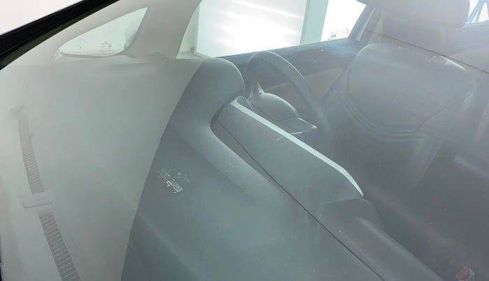 2016 Honda Jazz 1.2L I-VTEC SV, Petrol, Manual, 74,604 km, Front windshield - Minor spot on windshield