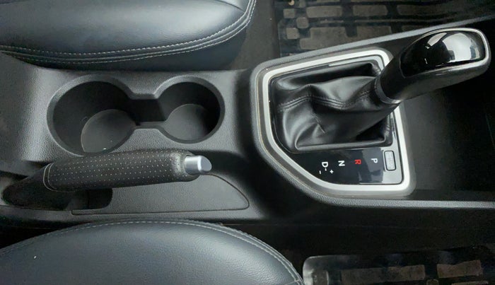 2017 Hyundai Creta 1.6 SX PLUS AUTO PETROL, Petrol, Automatic, 36,374 km, Gear Lever