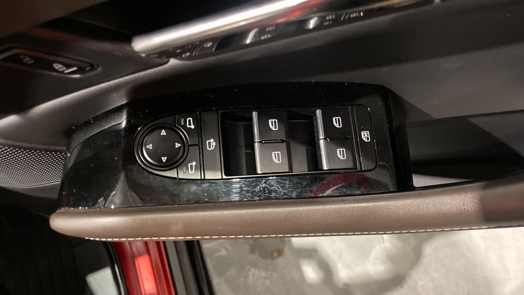 2021 Mazda CX-30 G25 Touring (FWD), Automatic, 36445 km, Drivers Side Door Panel Controls
