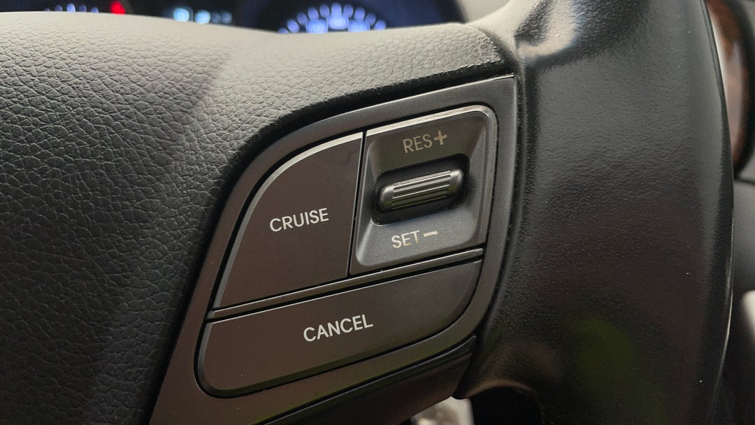 2016 Hyundai Santa Fe Active Crdi (4x4), Automatic, 141167 km, Cruise Control