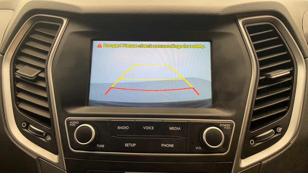 2016 Hyundai Santa Fe Active Crdi (4x4), Automatic, 141167 km, Parking Camera