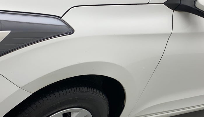 2017 Hyundai Elite i20 SPORTZ 1.2, Petrol, Manual, 1,23,216 km, Left fender - Minor scratches