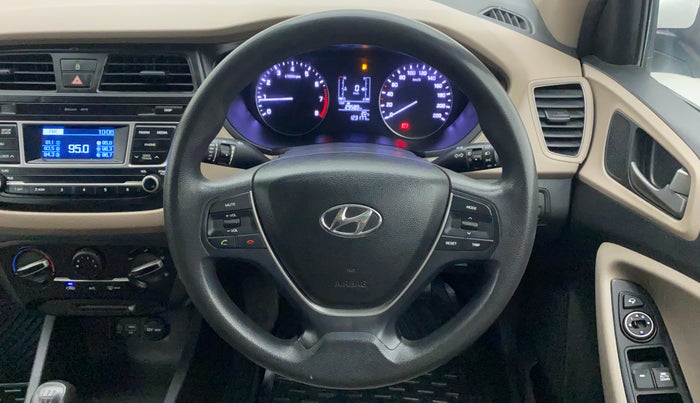 2017 Hyundai Elite i20 SPORTZ 1.2, Petrol, Manual, 1,23,216 km, Steering Wheel Close Up
