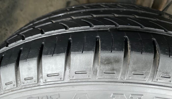2018 Tata TIAGO NRG PETROL, Petrol, Manual, 57,606 km, Right Front Tyre Tread