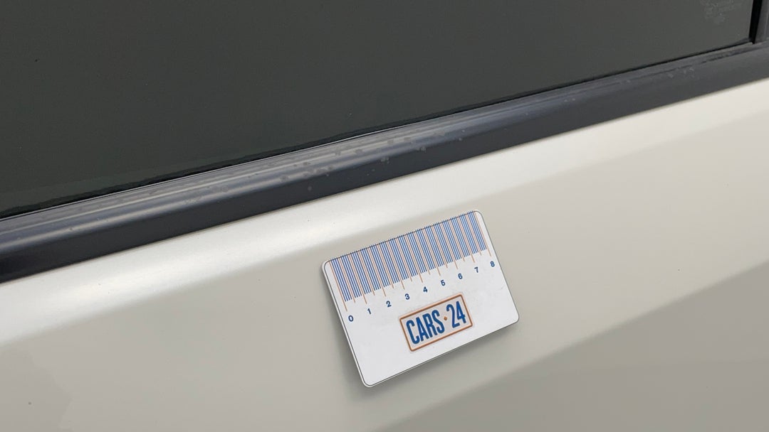 Doors Rear LHS Rubber strip fade/damaged