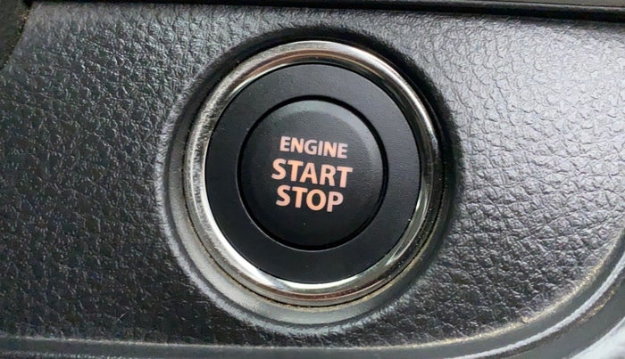 2017 Maruti Swift ZXI D, Petrol, Manual, 53,064 km, Keyless Start/ Stop Button