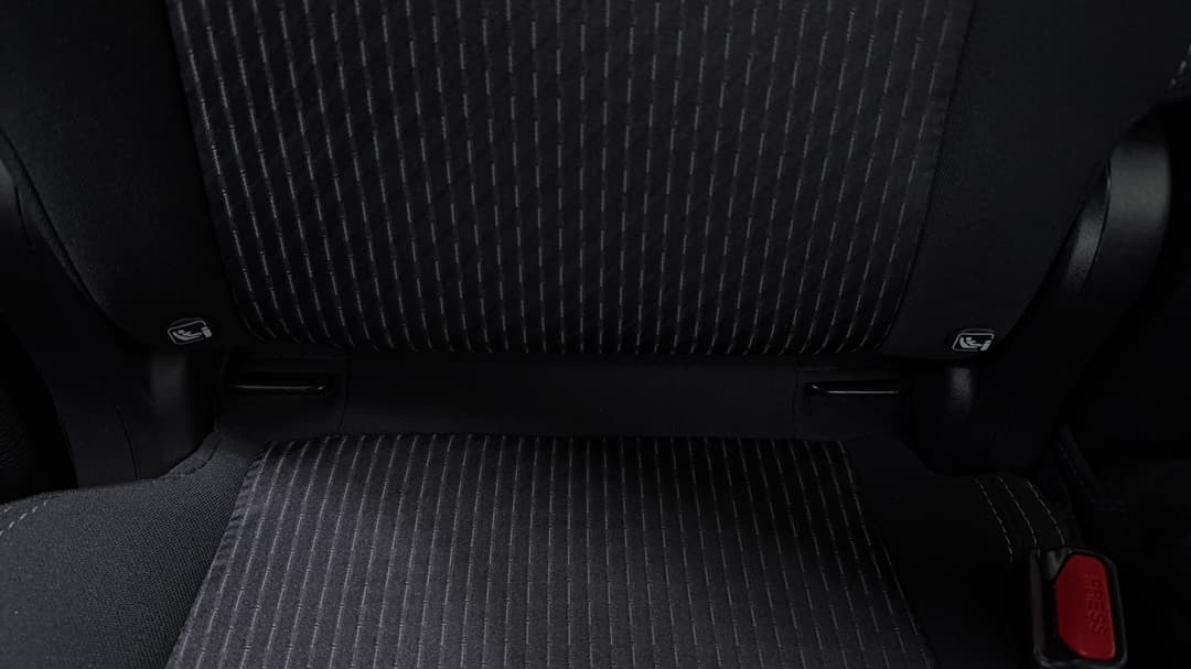 2023 Mitsubishi Outlander Ls 7 Seat (AWD), Automatic, 57976 km, Child Seat Anchor Points