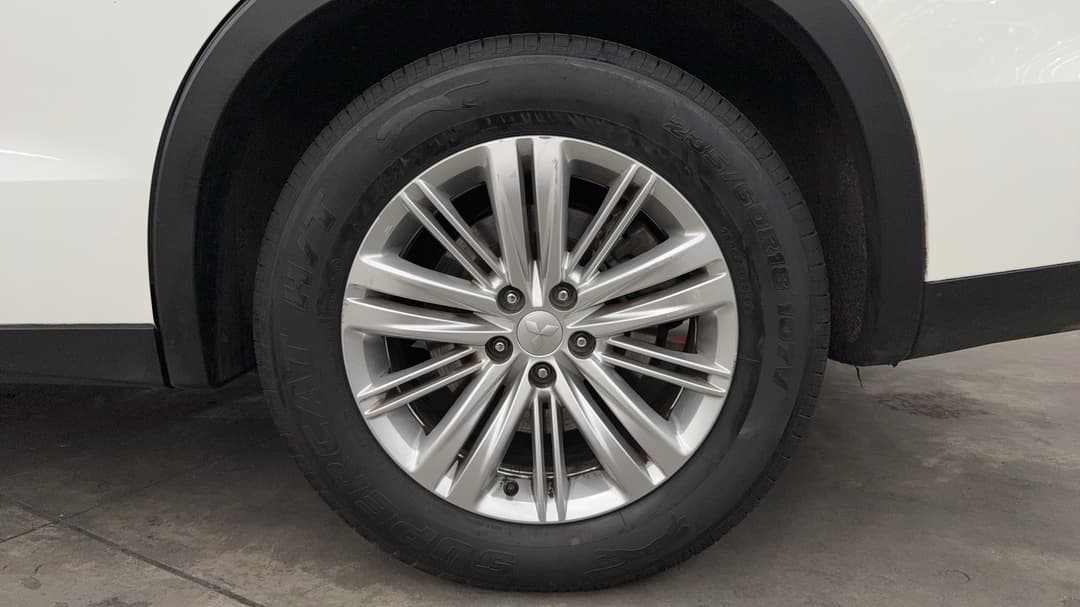 2023 Mitsubishi Outlander Ls 7 Seat (AWD), Automatic, 57976 km, Left Rear Wheel