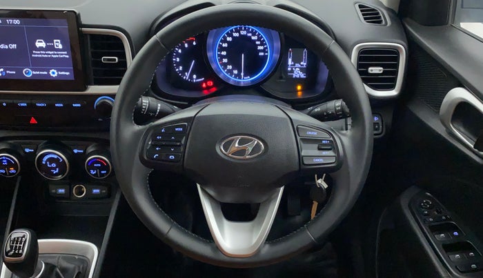 2022 Hyundai VENUE SX 1.5 CRDI, Diesel, Manual, 34,878 km, Steering Wheel Close Up