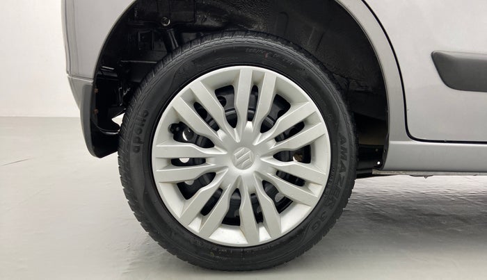 2017 Maruti Wagon R 1.0 VXI AMT, Petrol, Automatic, 16,059 km, Right Rear Wheel