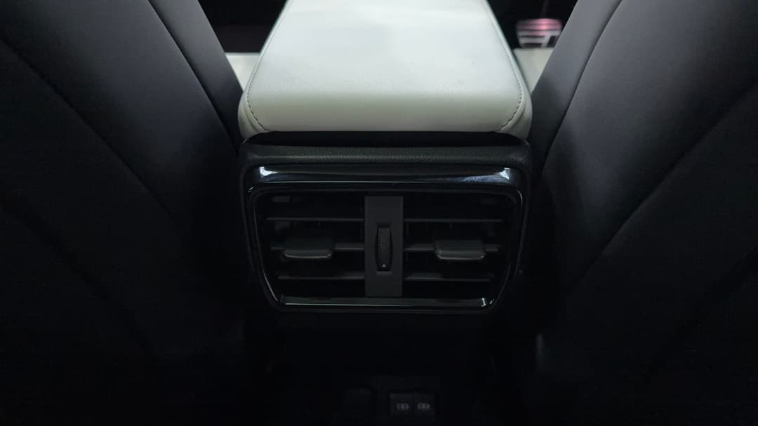 2023 Lexus Nx350 F Sport + Ep1 AWD, Automatic, 61383 km, Rear A/C Vent