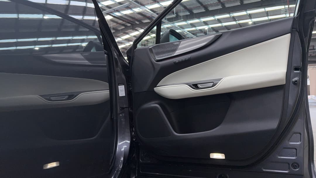 2023 Lexus Nx350 F Sport + Ep1 AWD, Automatic, 61383 km, Speaker View
