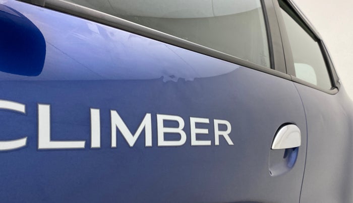 2018 Renault Kwid CLIMBER 1.0, Petrol, Manual, 29,258 km, Front passenger door - Slightly dented