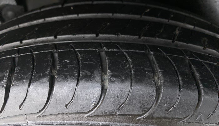 2020 KIA SELTOS HTK PLUS 1.5 DIESEL, Diesel, Manual, 17,914 km, Right Rear Tyre Tread