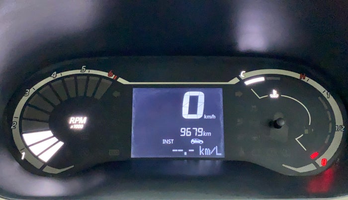 2021 Nissan MAGNITE XE 1.0 MT, Petrol, Manual, 10,052 km, Odometer Image