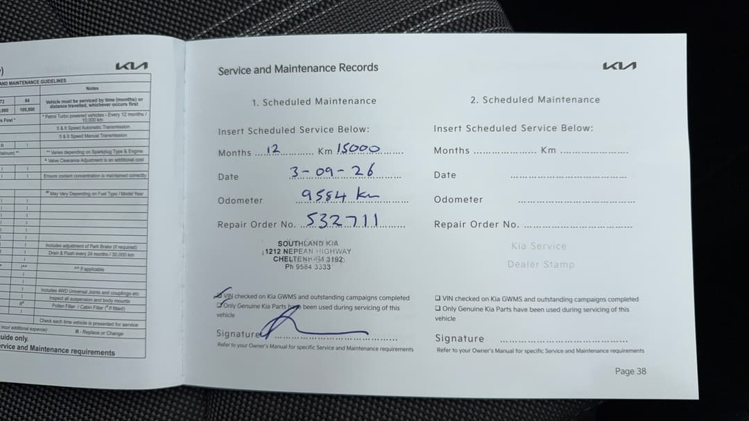 2024 Kia Cerato Sport, Automatic, 9654 km, Service History