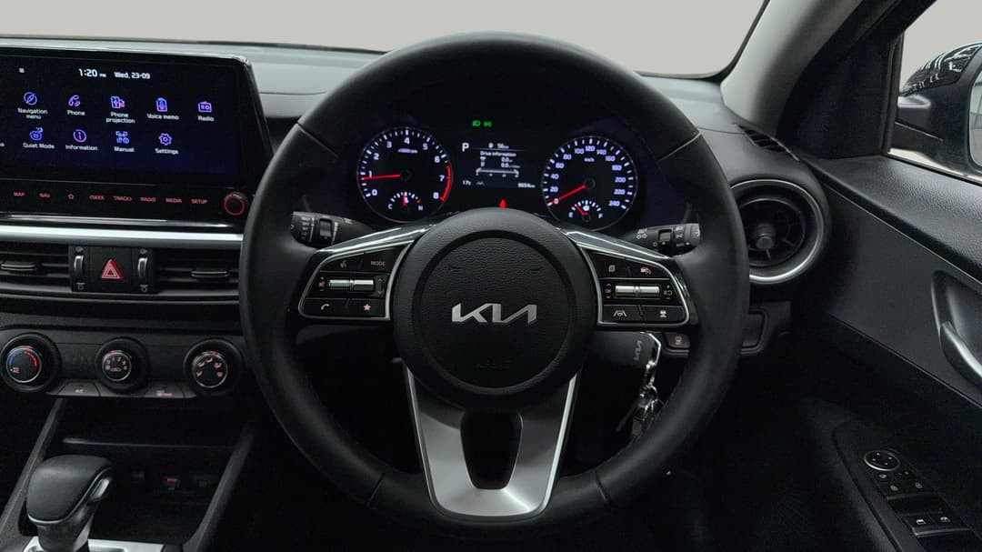 2024 Kia Cerato Sport, Automatic, 9654 km, Steering Wheel Close-up