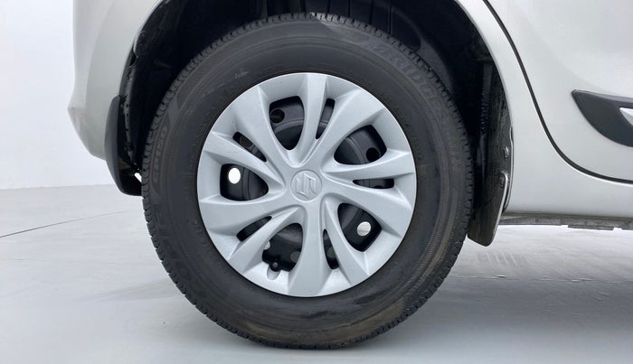 2018 Maruti Swift VXI D, Petrol, Manual, 17,897 km, Right Rear Wheel