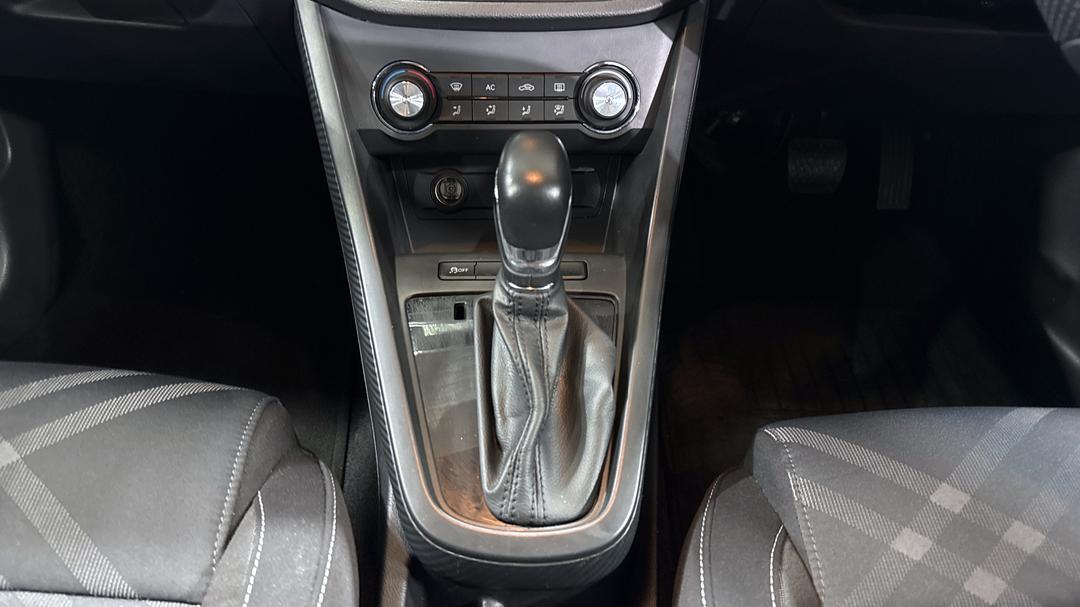 2024 MG Mg3 Auto Core, Automatic, 27666 km, Gear Lever 