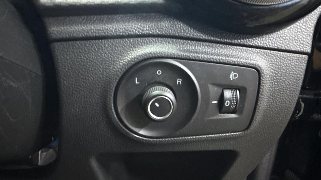 2024 MG Mg3 Auto Core, Automatic, 27666 km, Utility Switches/Buttons