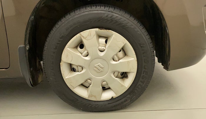 2014 Maruti Wagon R 1.0 LXI CNG, CNG, Manual, 59,680 km, Right Front Wheel