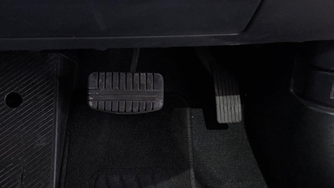 Pedals and Footmat