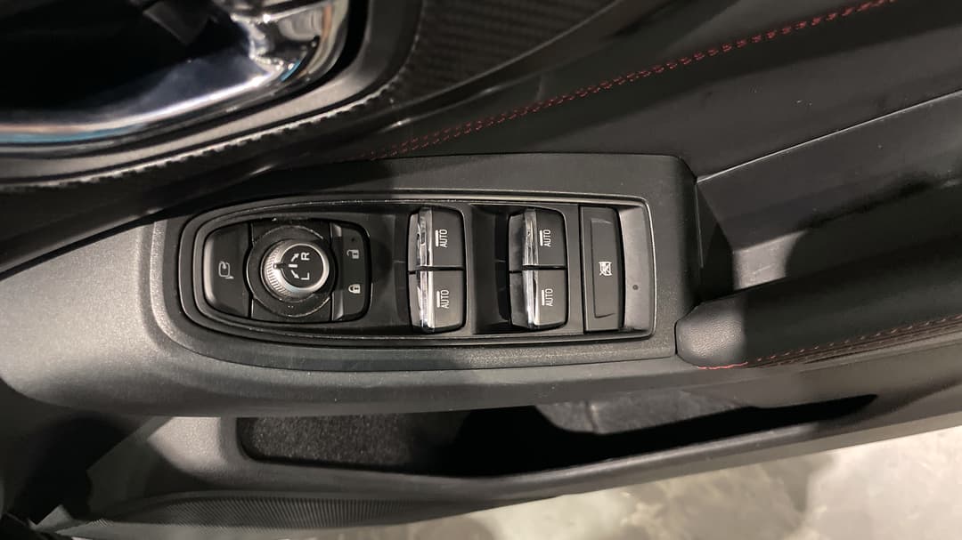 2022 Subaru WRX Ts (AWD), Automatic, 43490 km, Drivers Side Door Panel Controls