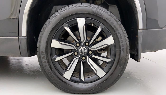 2019 MG HECTOR SHARP DCT PETROL, Petrol, Automatic, 28,870 km, Left Rear Wheel