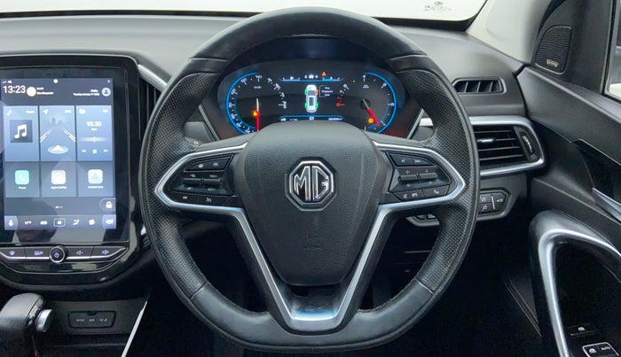 2019 MG HECTOR SHARP DCT PETROL, Petrol, Automatic, 28,870 km, Steering Wheel Close Up
