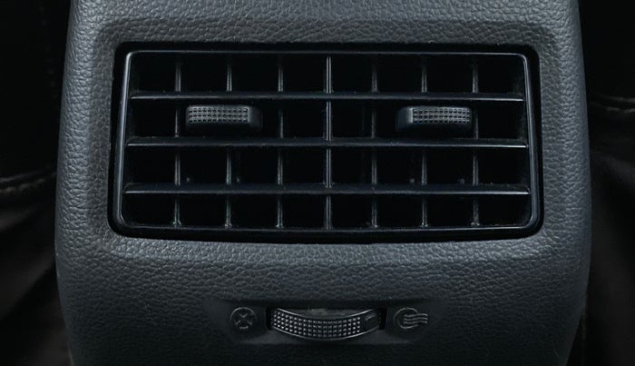 2015 Hyundai Elite i20 SPORTZ (O) 1.2, Petrol, Manual, 33,910 km, Rear AC Vents