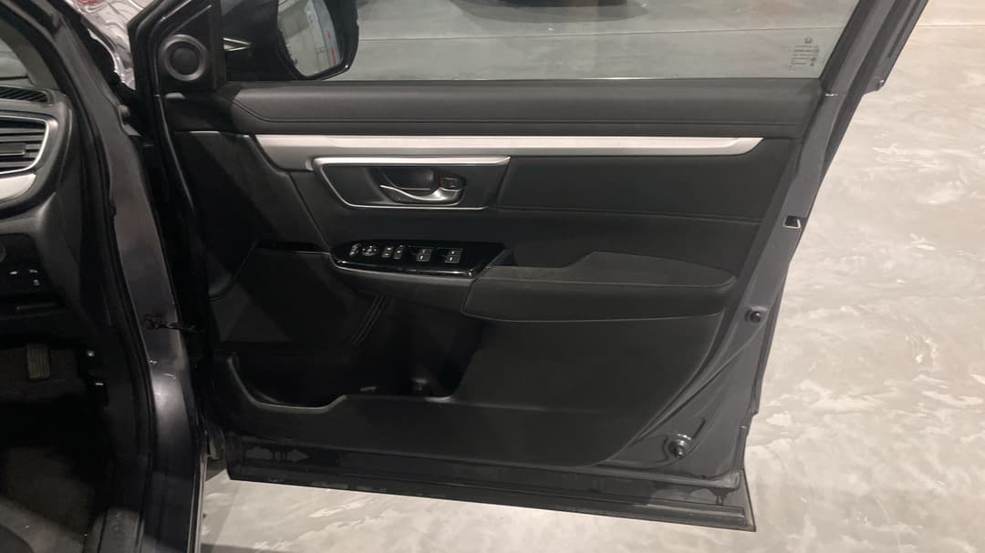 2019 Honda CR-V Vti-s (2WD), Automatic, 101539 km, Speaker View