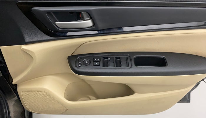 2021 Honda Amaze 1.2L I-VTEC V CVT, Petrol, Automatic, 17,805 km, Driver Side Door Panels Control