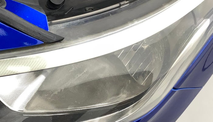 2015 Hyundai Elite i20 SPORTZ 1.2, Petrol, Manual, 1,12,665 km, Left headlight - Minor scratches