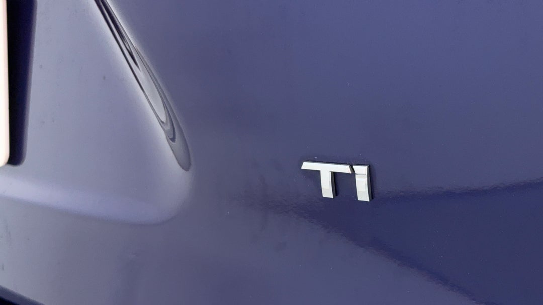 Badge (Boot Right Side)