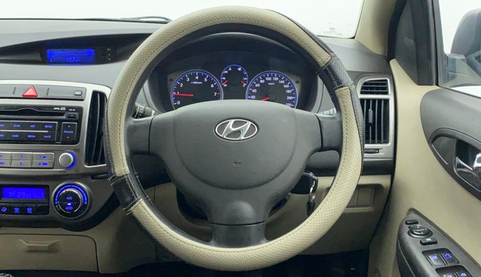 2013 Hyundai i20 MAGNA O 1.2, Petrol, Manual, 42,589 km, Steering Wheel Close Up