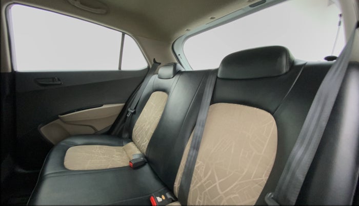 2019 Hyundai Grand i10 MAGNA 1.2 VTVT, Petrol, Manual, 18,550 km, Right Side Rear Door Cabin