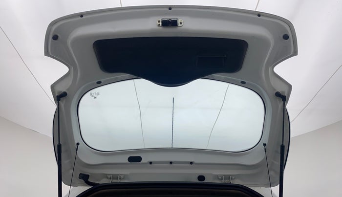 2019 Hyundai Grand i10 MAGNA 1.2 VTVT, Petrol, Manual, 18,550 km, Boot Door Open