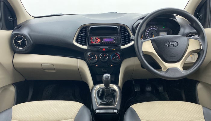 2019 Hyundai NEW SANTRO ERA 1.1, Petrol, Manual, 17,276 km, Dashboard View