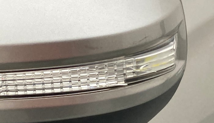 2018 Maruti Vitara Brezza ZDI + AMT, Diesel, Automatic, 49,723 km, Left rear-view mirror - Indicator light has minor damage