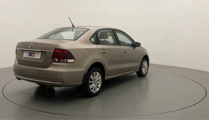 2016 Volkswagen Vento HIGHLINE PLUS 1.2 AT 16 ALLOY, Petrol, Automatic, 42,533 km, Right Back Diagonal
