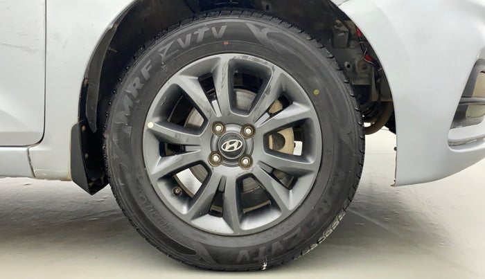 2020 Hyundai Elite i20 SPORTZ PLUS 1.2, Petrol, Manual, 44,394 km, Right Front Wheel