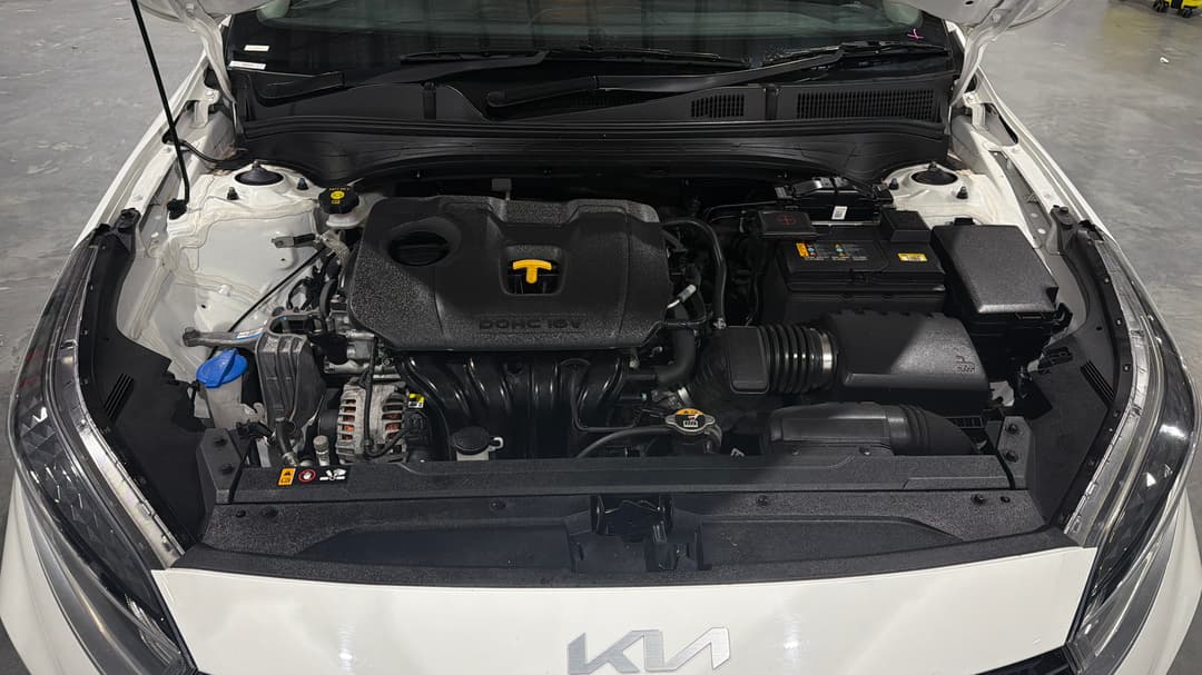 2023 Kia Cerato S, Automatic, 46383 km, Open Bonnet (Engine)