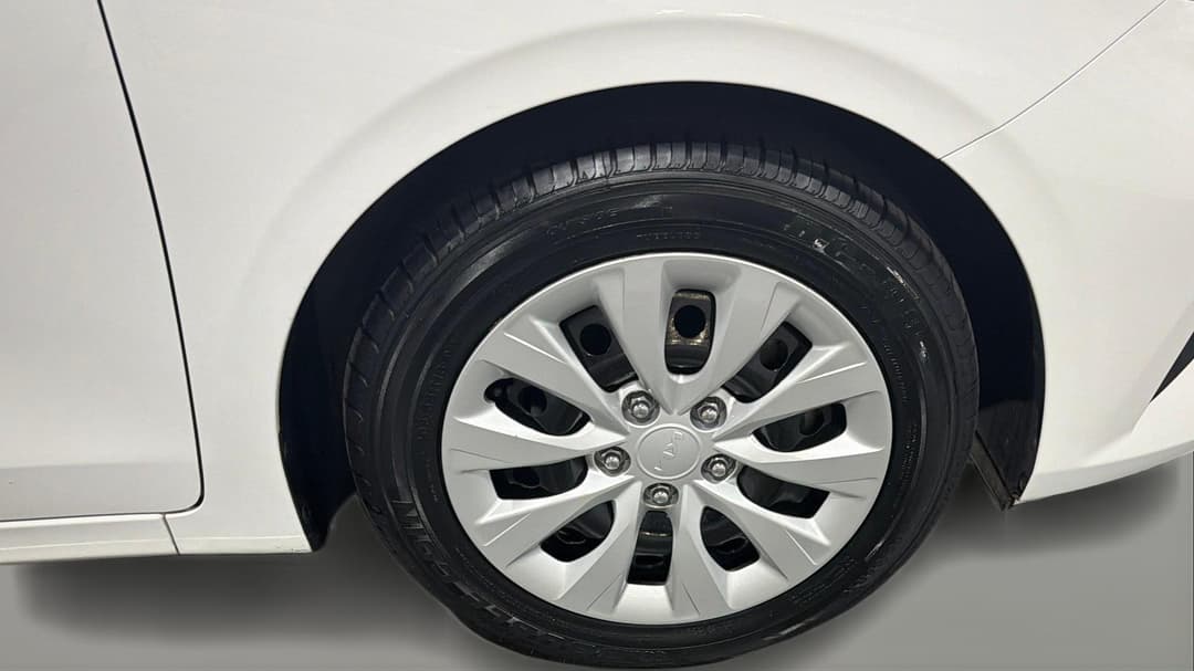 2023 Kia Cerato S, Automatic, 46383 km, Right Front Wheel