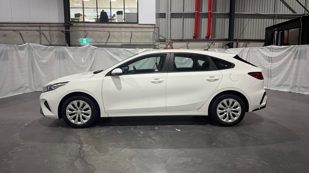 2023 Kia Cerato S, Automatic, 46383 km, Left Side View